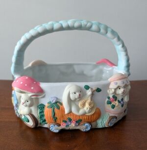 VINTAGE 1995 ABC  Train Basket Bunny Ceramic